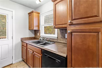 400 Abbottswood Drive, Fayetteville, NC 28301 - Photo 12