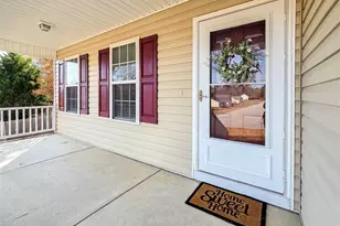 191 Wolfbridge Dr, Raeford, NC 28376 - Photo 2