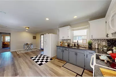 284 Channing Drive, Fayetteville, NC 28303 - Photo 10