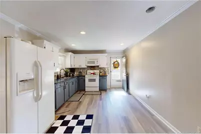 284 Channing Drive, Fayetteville, NC 28303 - Photo 8