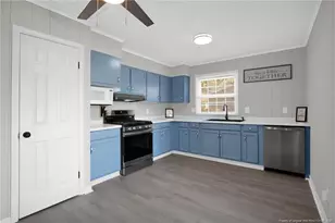 671 Newport Rd, Fayetteville, NC 28314 - Photo 14