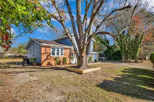 671 Newport Rd, Fayetteville, NC 28314 - Photo 2