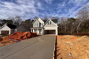 155 Michter St, Vass, NC 28394 - Photo 2