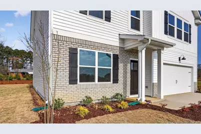 90 Discovery Way, Spring Lake, NC 28390 - Photo 4