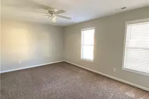 2539 Gardner Park Dr, Fayetteville, NC 28304 - Photo 10