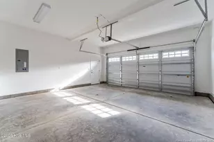 221 Telluride Ct, Aberdeen, NC 28315 - Photo 18