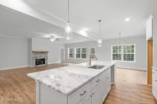 225 Telluride Ct, Aberdeen, NC 28315 - Photo 10