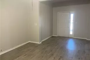 401 S Clinton Ave, Dunn, NC 28334 - Photo 6