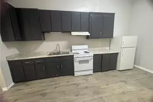 401 S Clinton Ave, Dunn, NC 28334 - Photo 4