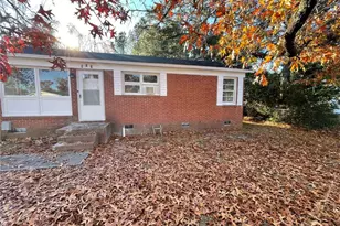 502 Spring Ave, Spring Lake, NC 28390 - Photo 4