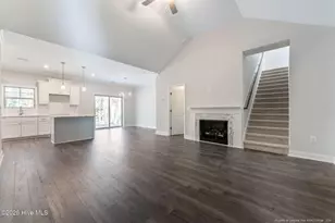 229 Telluride Ct, Aberdeen, NC 28315 - Photo 2