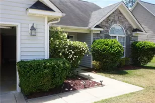 2913 Aristocrat Ln, Fayetteville, NC 28306 - Photo 2