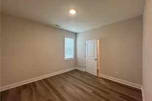 335 Crowville St, Raeford, NC 28376 - Photo 16