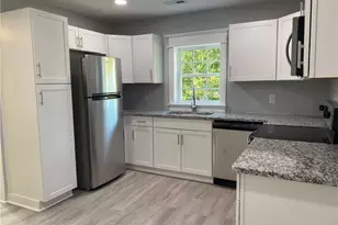 5633 Duncan St, Hope Mills, NC 28348 - Photo 6