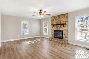 6986 Calamar Dr, Fayetteville, NC 28314 - Photo 6