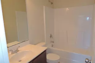 46 Hallow Oak St, Spring Lake, NC 28390 - Photo 10