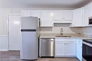 408 Lynhurst Dr, Fayetteville, NC 28314 - Photo 10