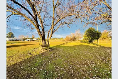 64 Outfield Drive, Bladenboro, NC 28320 - Photo 6