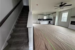 7198 Manassas St, Fayetteville, NC 28304 - Photo 2