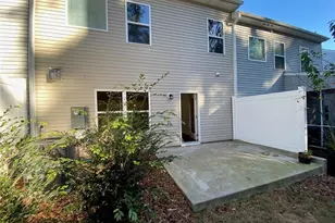 1206 Wingstem Pl, Raleigh, NC 27607 - Photo 2