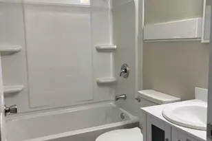 216 Oakland Dr, Fayetteville, NC 28301 - Photo 8