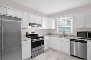 583 Winding Creek Rd, Fayetteville, NC 28305 - Photo 8