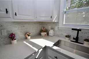 3235 Glenmore Dr, Hope Mills, NC 28348 - Photo 10