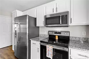 106 Hawthorn Dr, Raeford, NC 28376 - Photo 12