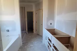 2441 Live Oak Dr, Fayetteville, NC 28306 - Photo 6