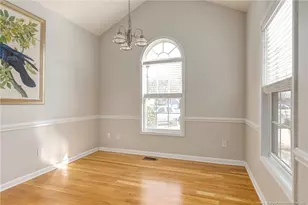 5408 Frostwood Pl, Fayetteville, NC 28304 - Photo 6