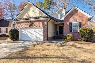 5408 Frostwood Pl, Fayetteville, NC 28304 - Photo 2