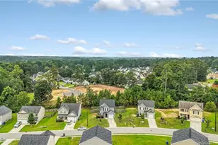 4517 Maple Crest Dr, Fayetteville, NC 28314 - Photo 2