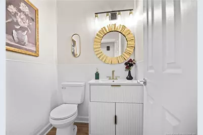 5400 Labrador Drive, Hope Mills, NC 28348 - Photo 12