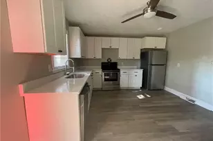 216 Park St, Fayetteville, NC 28305 - Photo 4