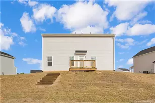 2137 Purebred Cir, Hope Mills, NC 28348 - Photo 2