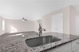 2137 Purebred Cir, Hope Mills, NC 28348 - Photo 18