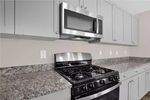 2137 Purebred Cir, Hope Mills, NC 28348 - Photo 16