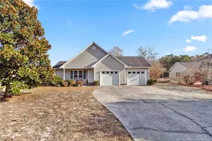 2421 Cleveland Ave, Fayetteville, NC 28312 - Photo 40