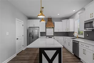 314 Persimmon Tree Dr, Cameron, NC 28326 - Photo 16