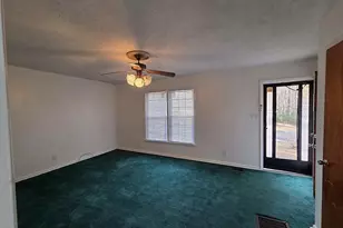 2532 Sourwood Dr, Fayetteville, NC 28301 - Photo 2