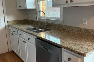 5014 Waterford Dr, Fayetteville, NC 28303 - Photo 8