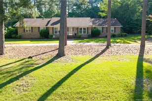 202 Forest Dr, Clinton, NC 28328 - Photo 4