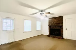 5729 Dobson Dr, Fayetteville, NC 28311 - Photo 18