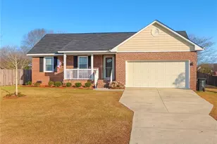 6240 Waldos Beach Rd, Fayetteville, NC 28306 - Photo 1