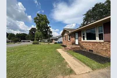 107 Mars Drive, Dunn, NC 28334 - Photo 10