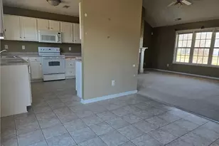 413 Turret Ct, Hope Mills, NC 28348 - Photo 4