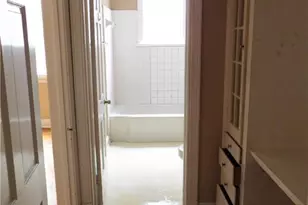 100 Bradford Ave, Fayetteville, NC 28301 - Photo 8