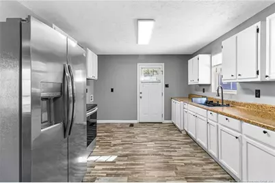 860 S Carlisle Street, Southern Pines, NC 28387 - Photo 10