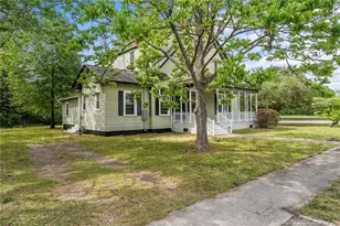 301 Central St, Maxton, NC 28364 - Photo 40