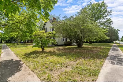 301 Central Street, Maxton, NC 28364 - Photo 46